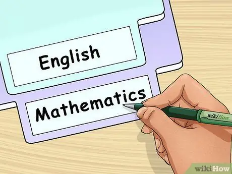 Сосредоточьтесь на школе, а не на мальчиках Шаг 6