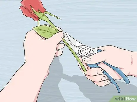 Создание фиолетового свадебного букета. Шаг 13