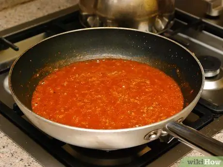 Приготовить пирог с чили в горшочке, шаг 3