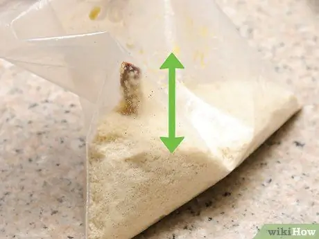 Приготовить жареную курицу в духовке Шаг 5