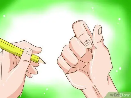 Обманывать тест с использованием частей тела Шаг 1