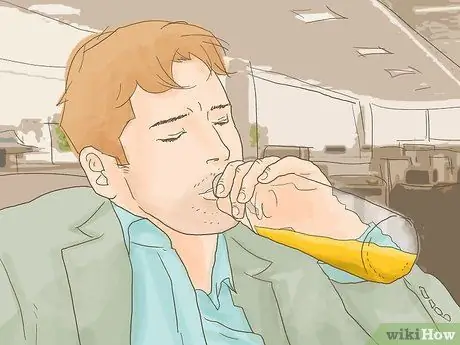 Действуйте, когда обнаруживаете, что у вашего супруга проблемы с алкоголем Шаг 1