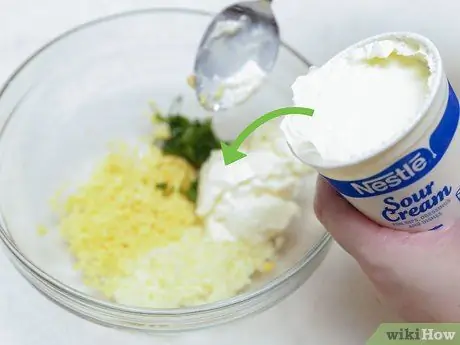 Приготовить сырный хлеб, шаг 1