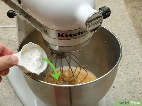 Приготовьте глазурь из арахисового масла, шаг 2