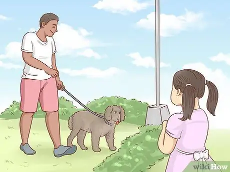 Помогите собаке преодолеть страх перед детьми Шаг 2