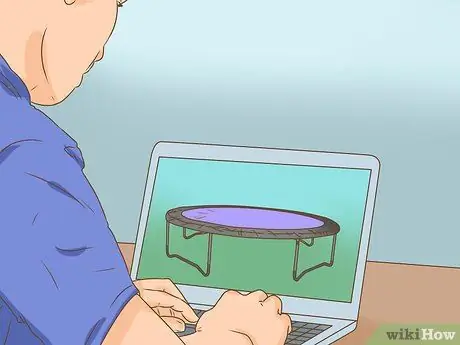 Убедите родителей купить вам батут Шаг 1