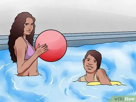 Избегайте скуки с младшей сестрой (дети и подростки) Шаг 7