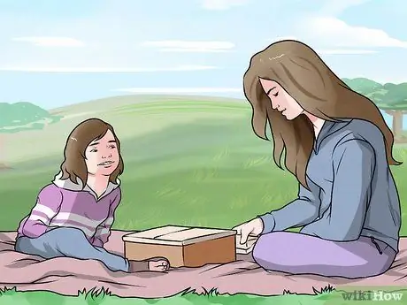 Избегайте скуки с младшей сестрой (дети и подростки) Шаг 8