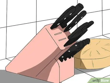 Обеспечьте безопасность своего ребенка, когда он учится ходить Шаг 13