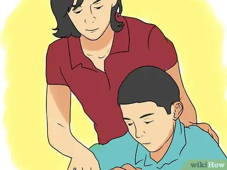 Упакуйте школьную сумку для мальчиков, шаг 2