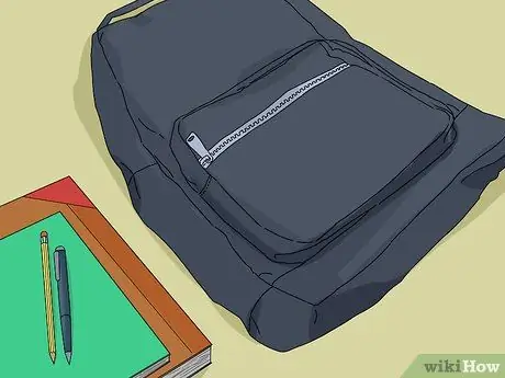 Выберите школьную сумку Шаг 1