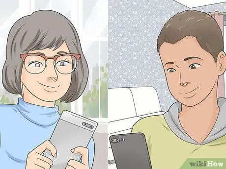 Спросите девушку из средней школы по текстовому сообщению, шаг 1