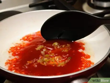 Приготовить острые хот-доги, шаг 2