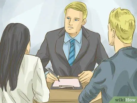 Подайте заявление на получение грин-карты, если вы выходите замуж за гражданина США Шаг 5