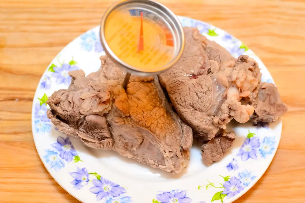 3 способа узнать, приготовлена ли солонина