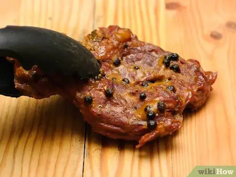 Приготовить солонину в духовке Шаг 17