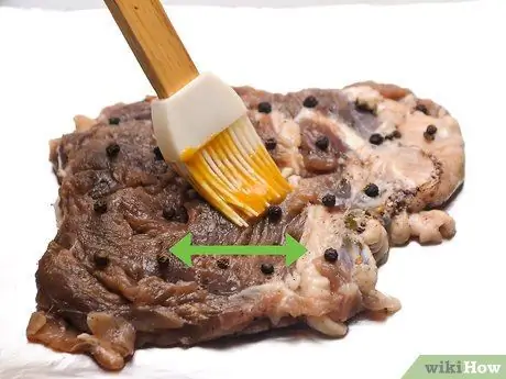 Приготовить солонину в духовке Шаг 7