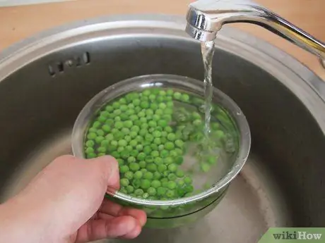 Приготовить Mushy Peas Шаг 5