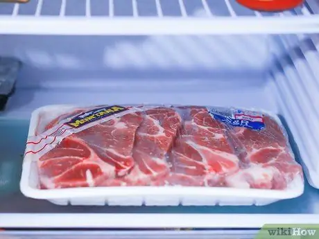 Мариновать отбивные из баранины Шаг 1