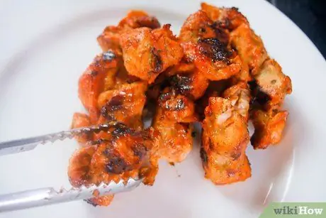 Приготовить сэндвич с курицей и тиккой Шаг 7