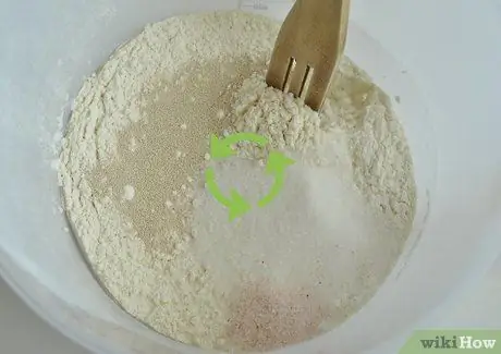 Приготовьте обеденные роллы на сковороде, шаг 1