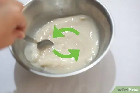 Приготовить палочки для рулетов с корицей, шаг 2