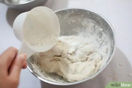 Приготовить палочки для рулетов с корицей Шаг 6