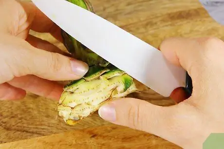 Нарезать артишоки Шаг 9