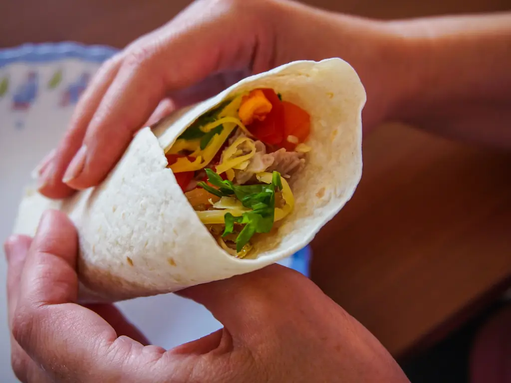 Легкие способы съесть фахитас: 12 шагов (с изображениями)