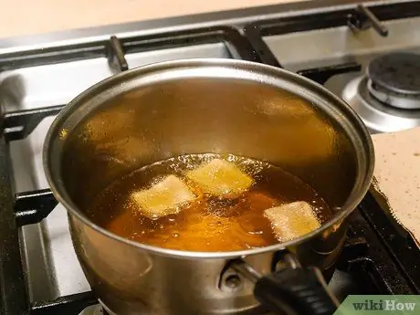 Приготовить свиные шкуры Шаг 9