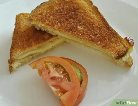 Приготовить сыр на гриле в духовке Шаг 8