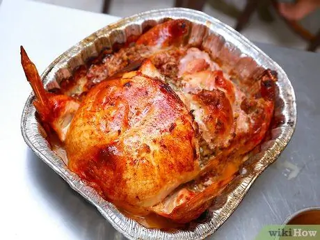 Нарезать курицу на кости Шаг 16