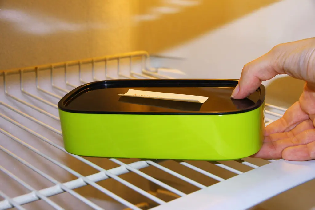 Как хранить утиные яйца: 10 шагов (с иллюстрациями)