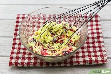 Приготовить розовое масло, шаг 3