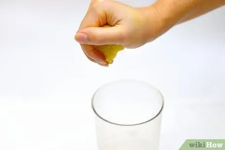 Приготовить расплавленное печенье снеговиков, шаг 3