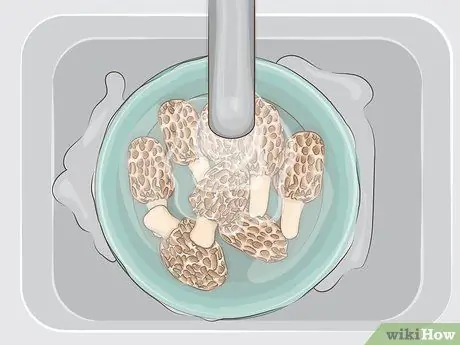 Готовим со сморчками Шаг 4