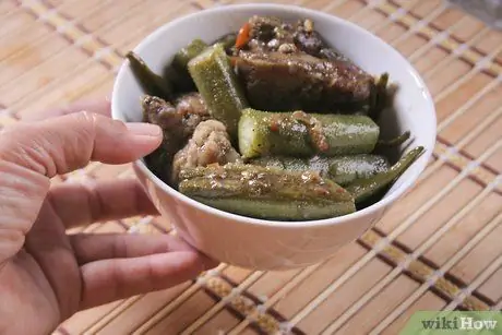 Приготовьте западноафриканский суп с бамией и фуфу, шаг 12