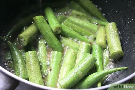 Приготовьте западноафриканский суп с бамией и фуфу, шаг 5