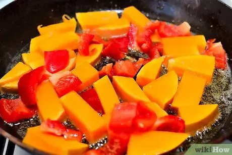 Приготовить желтую тыкву, шаг 2