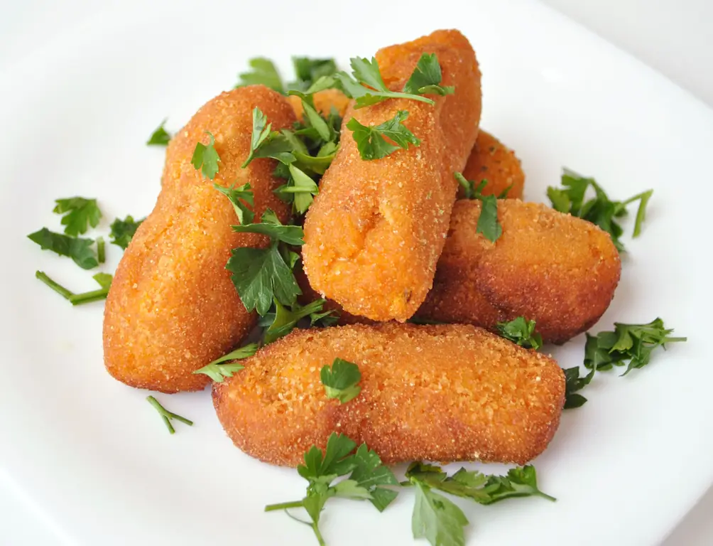 Как жарить во фритюре мускатную тыкву: 10 шагов (с иллюстрациями)