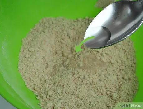 Сделайте Лачха Паратху, шаг 2