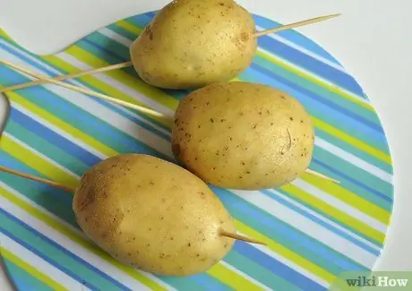 Сделайте картофельные спирали, шаг 3