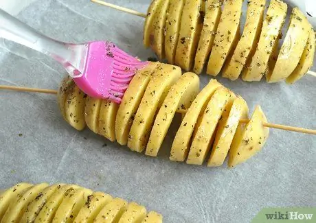 Делаем картофельные спирали Шаг 8