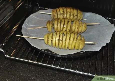 Сделайте картофельные спирали, шаг 9