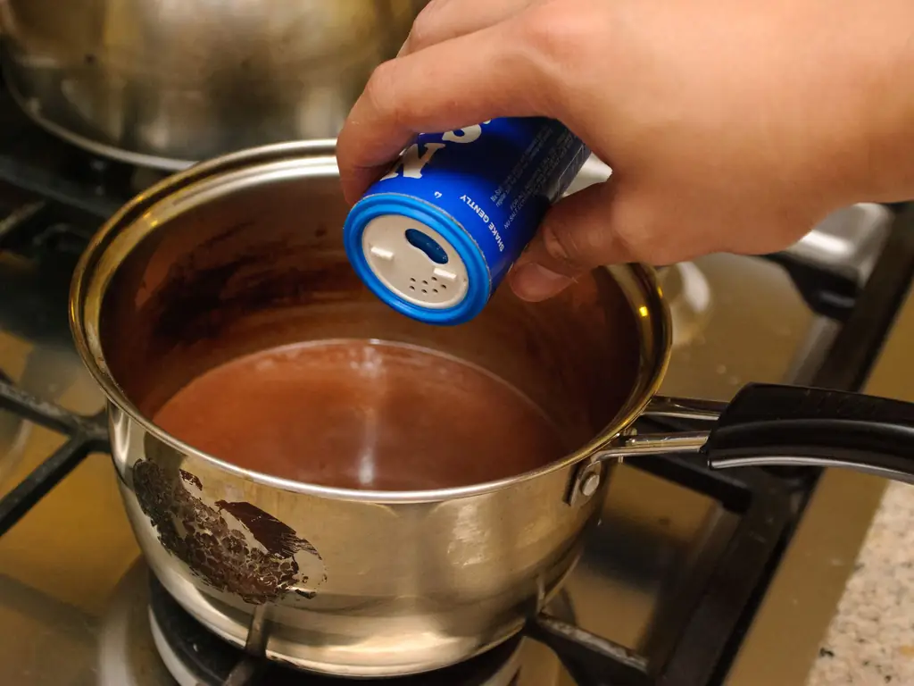 Как приготовить соус из красного вина: 9 шагов (с иллюстрациями)