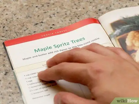 Подслащивайте продукты кленовым сиропом Шаг 3