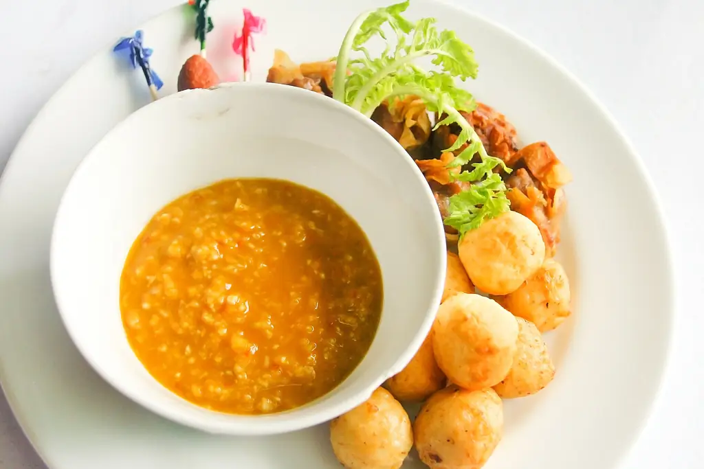 4 способа приготовить острый абрикосовый соус для окунания