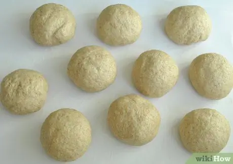 Приготовить обеденные булочки с патокой, шаг 14