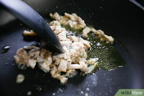 Готовьте моллюсков с бритвой, шаг 10