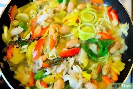 Сделайте Ackee and Saltfish Шаг 9